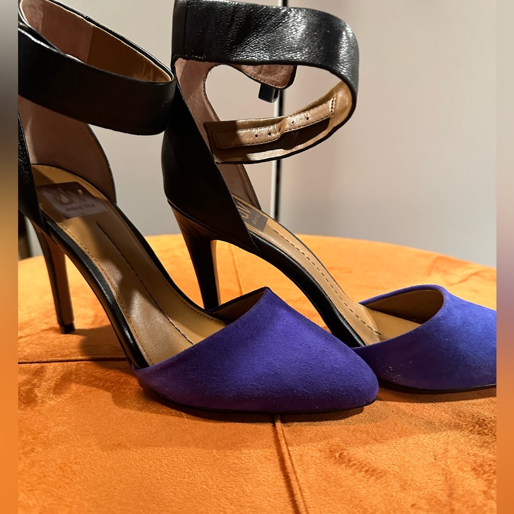Dolce Vita Point toe heels